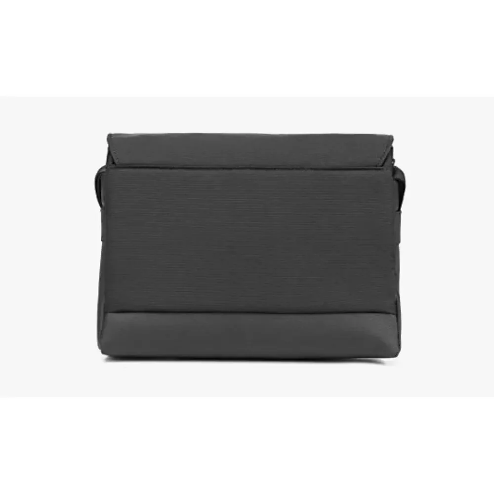 NWT Moleskine ID Collection Reporter Bag. Fits Devices 11” Black Water Resistant